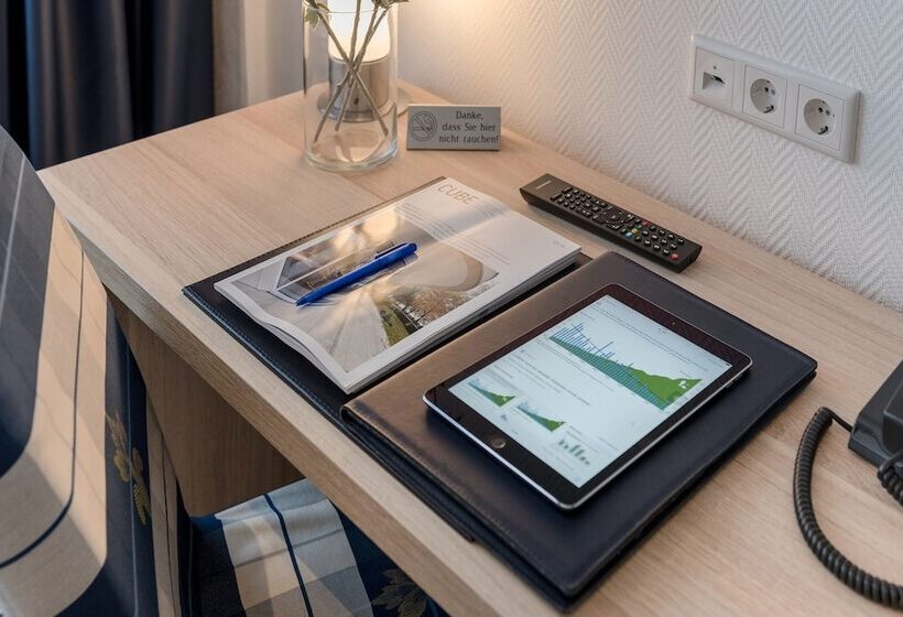 اتاق استاندارد پلاس, Europa