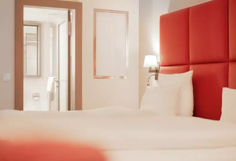Deluxe-huone, Hilton Frankfurt Gravenbruch