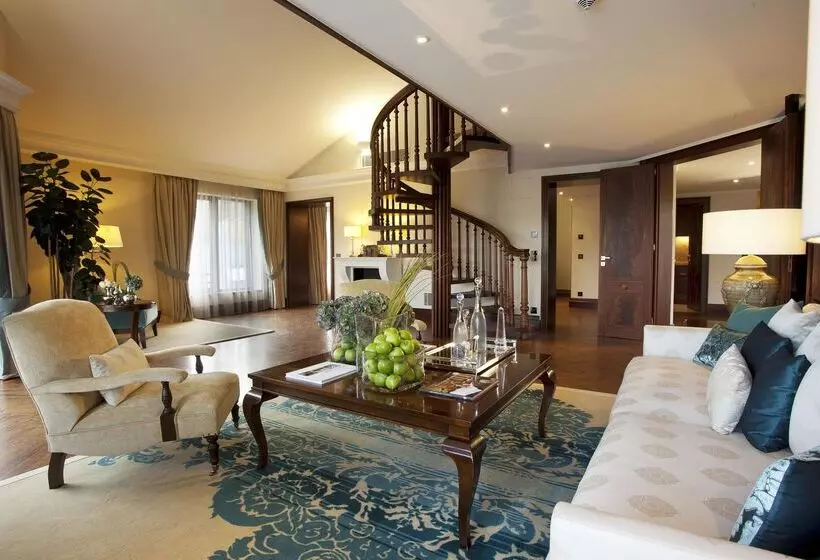 Presidential Suite, Hilton Frankfurt Gravenbruch