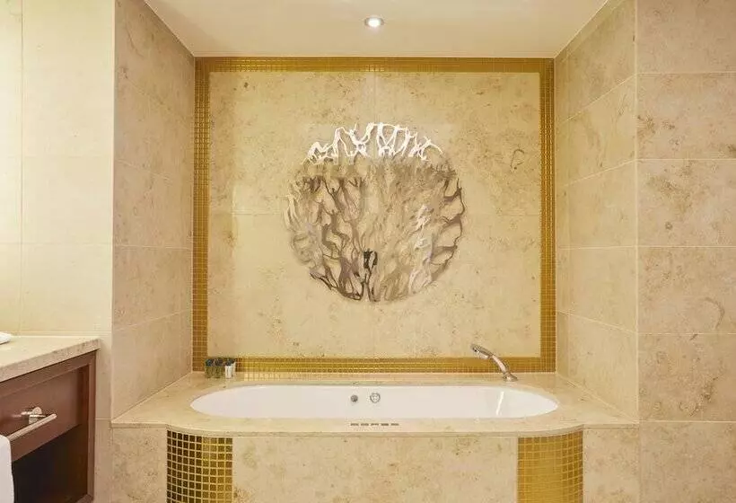 Presidential Suite, Hilton Frankfurt Gravenbruch