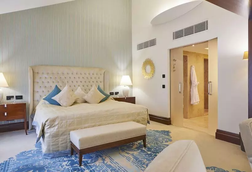 Presidential Suite, Hilton Frankfurt Gravenbruch