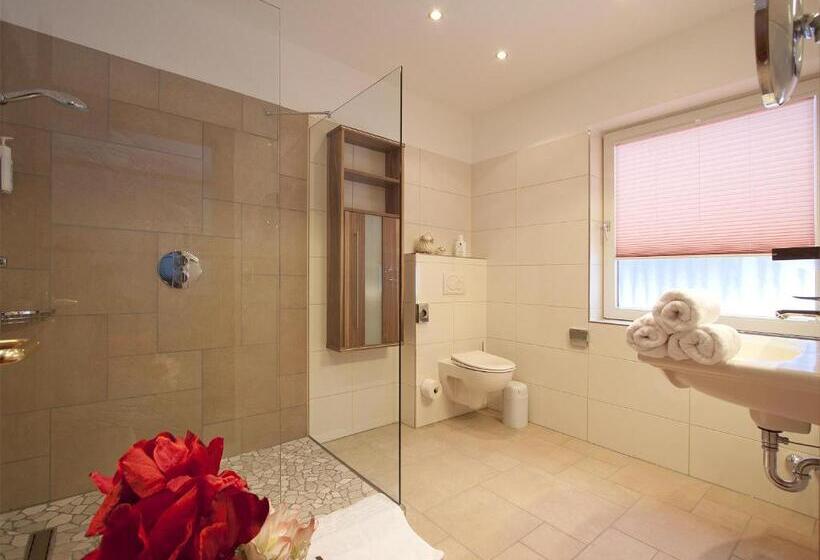 스탠다드 발코니 룸, Kleins Wiese