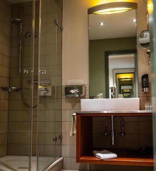 수피리어 룸, Lamm