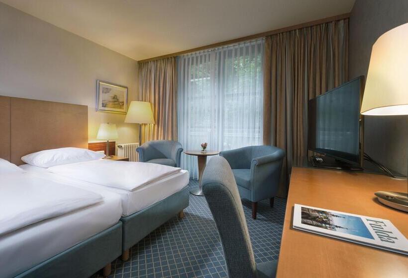 Номер Комфорт, Maritim Hotel Am Schlossgarten