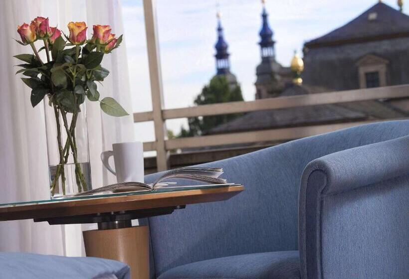 Номер Стандарт с Балконом, Maritim Hotel Am Schlossgarten