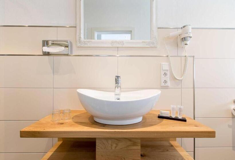 Номер Комфорт, Nuhnetal