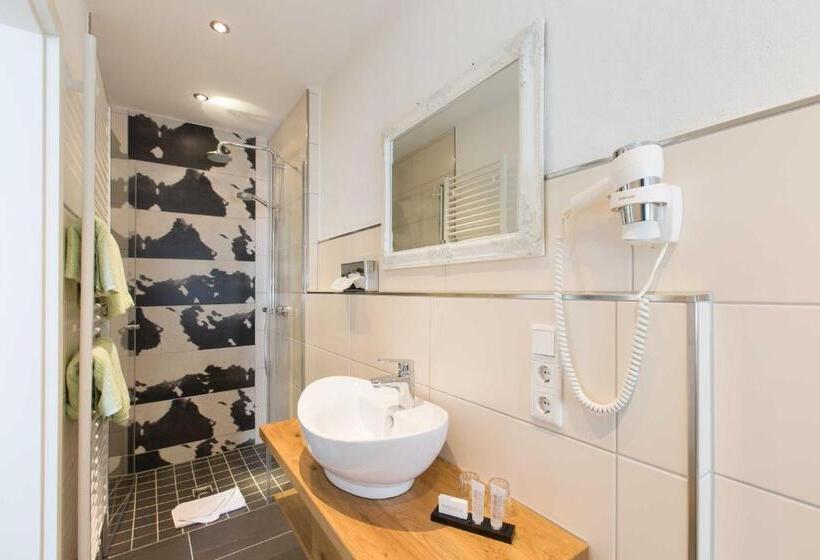 Номер Deluxe, Nuhnetal