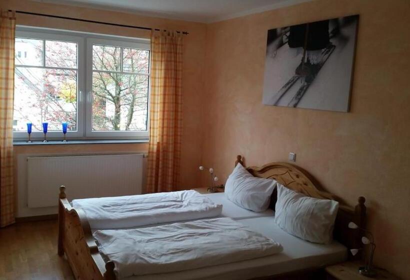 Апартаменты 3 Спальни, Nuhnetal