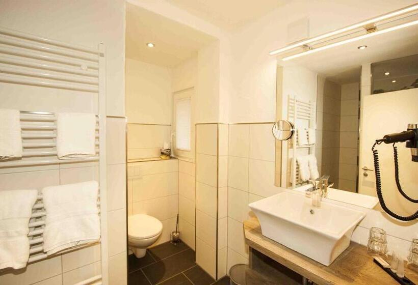 Номер Superior, Nuhnetal