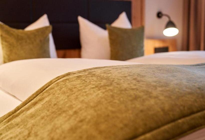 Suite, Sporthotel Grafenwald