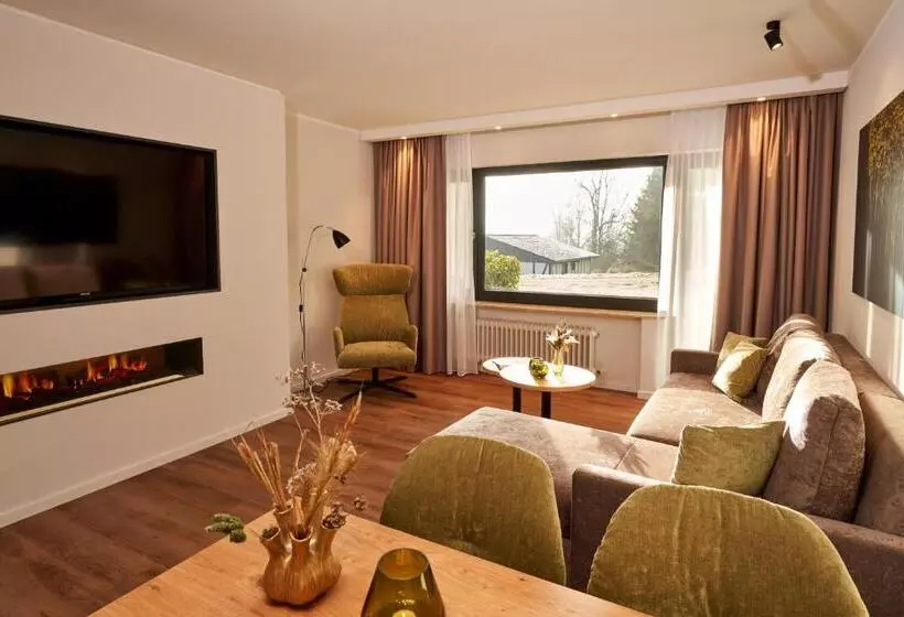 デラックススイート, Sporthotel Grafenwald 4 Sterne Superior