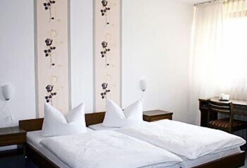 غرفة قياسية فردية, Stadt Gernsbach