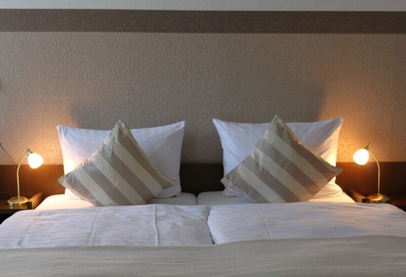 غرفة قياسية, Stadt Gernsbach