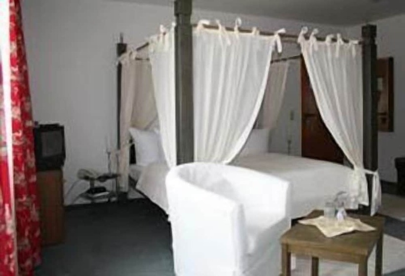 غرفة قياسية ثلاثية, Stadt Gernsbach