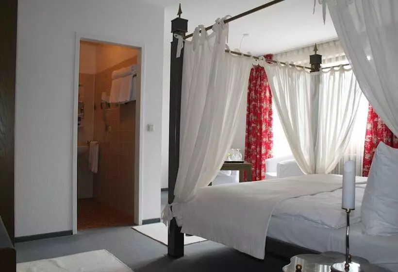 Standard Kolmen Hengen Huone, Stadt Gernsbach
