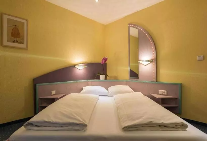 اتاق استاندارد, Tagungshotel Höchster Hof
