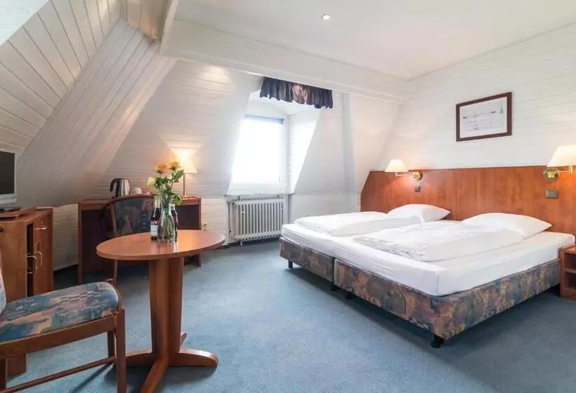 اتاق استاندارد, Tagungshotel Höchster Hof