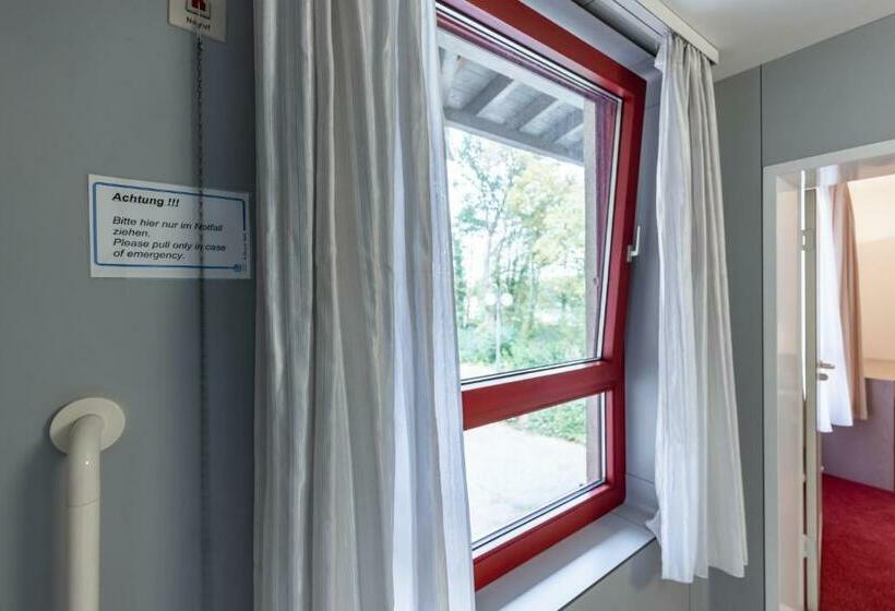 스탠다드 싱글 룸, Baden Baden