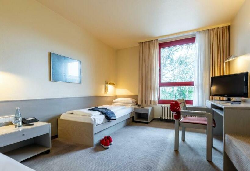 غرفة قياسية فردية, Baden Baden