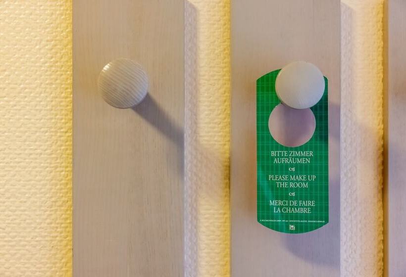 스탠다드 룸, Baden Baden