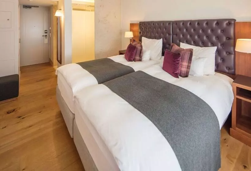 Superior-huone, Waldhotel Stuttgart