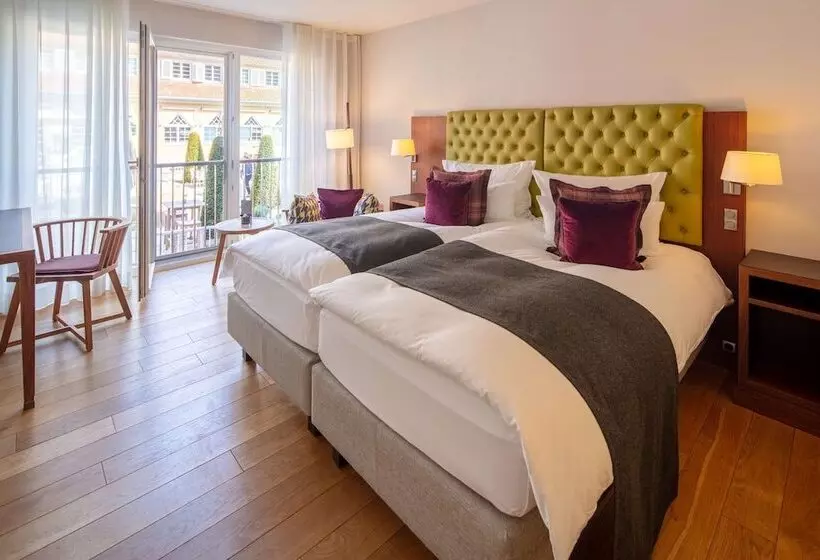 Superior-huone, Waldhotel Stuttgart