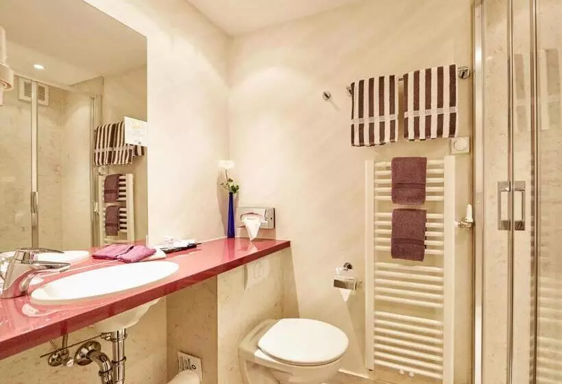 اتاق اکونومی, Zum Turm     Apartments Und Gästezimmer