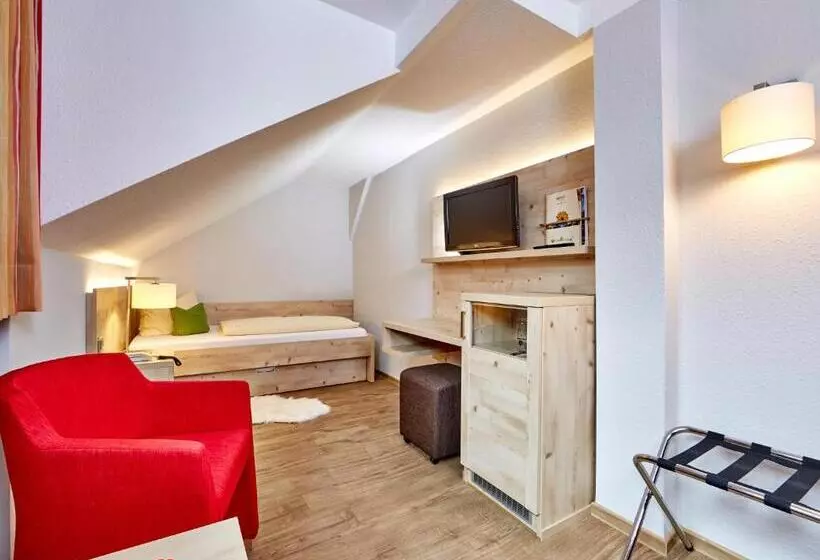 اتاق استاندارد یک نفره, Zum Turm     Apartments Und Gästezimmer