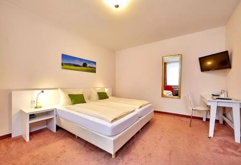 اتاق استاندارد, Zum Turm     Apartments Und Gästezimmer