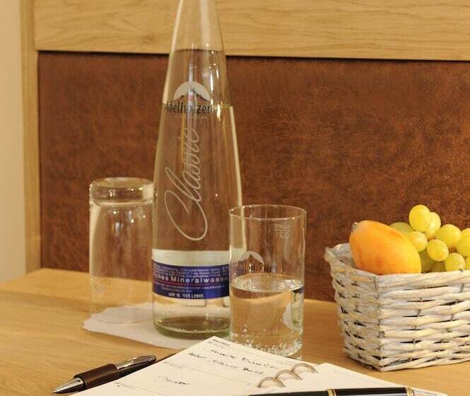 اتاق پرمیوم, Blauer Bock