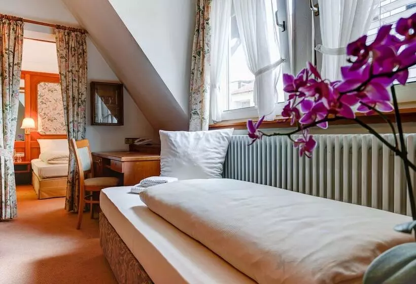 Standard Quadruple Room, Centro Hotel Stern, Trademark Collection By Wyndham