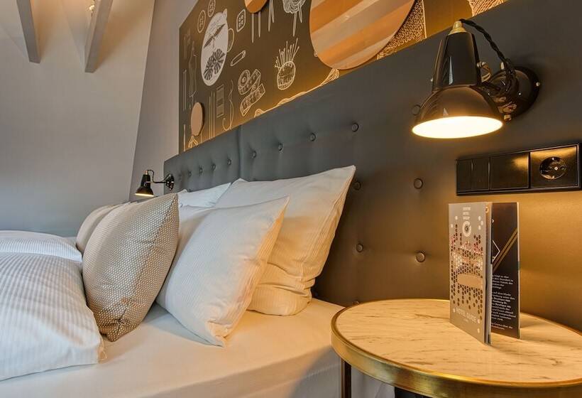 غرفة قياسية ثلاثية, Centro Hotel Stern, Trademark Collection By Wyndham