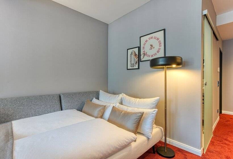 غرفة قياسية ثلاثية, Centro Hotel Stern, Trademark Collection By Wyndham