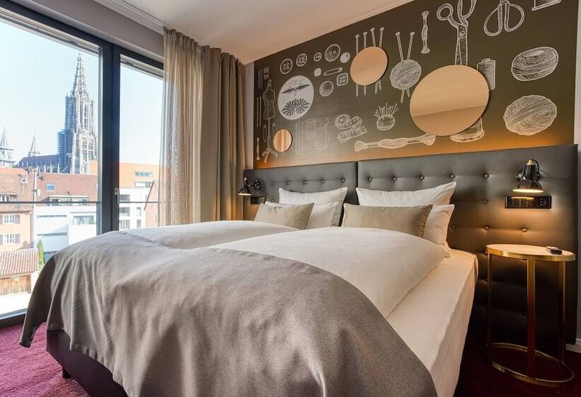 غرفة قياسية رباعية, Centro Hotel Stern, Trademark Collection By Wyndham