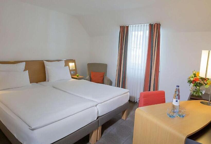 스탠다드 룸, Dorint Hotel Würzburg