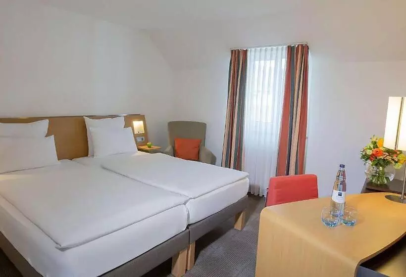 スタンダードルーム, Dorint Hotel Würzburg