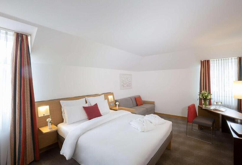Номер Комфорт, Dorint Hotel Würzburg