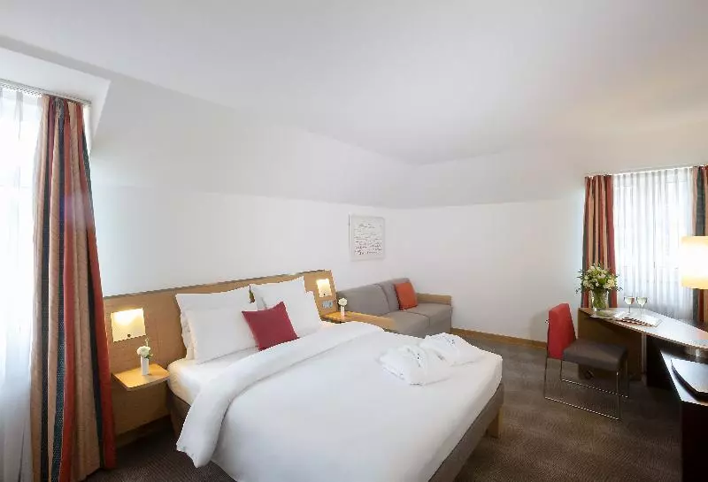 コンフォートルーム, Dorint Hotel Würzburg