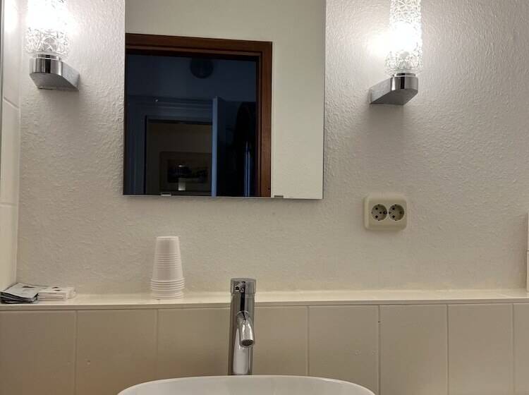 اتاق استاندارد یک نفره, Galleria