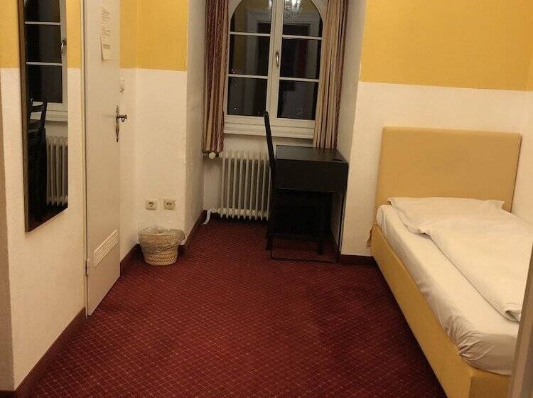 اتاق استاندارد یک نفره, Galleria