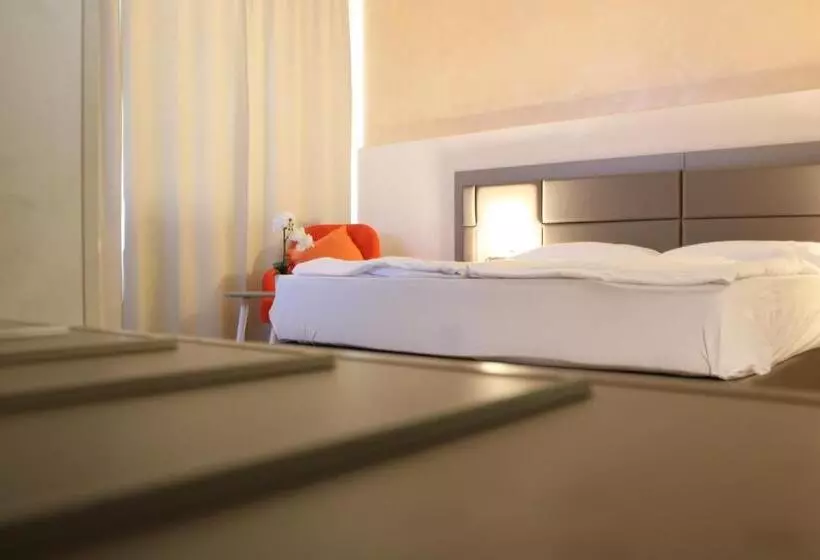 Habitació Deluxe, Isar City
