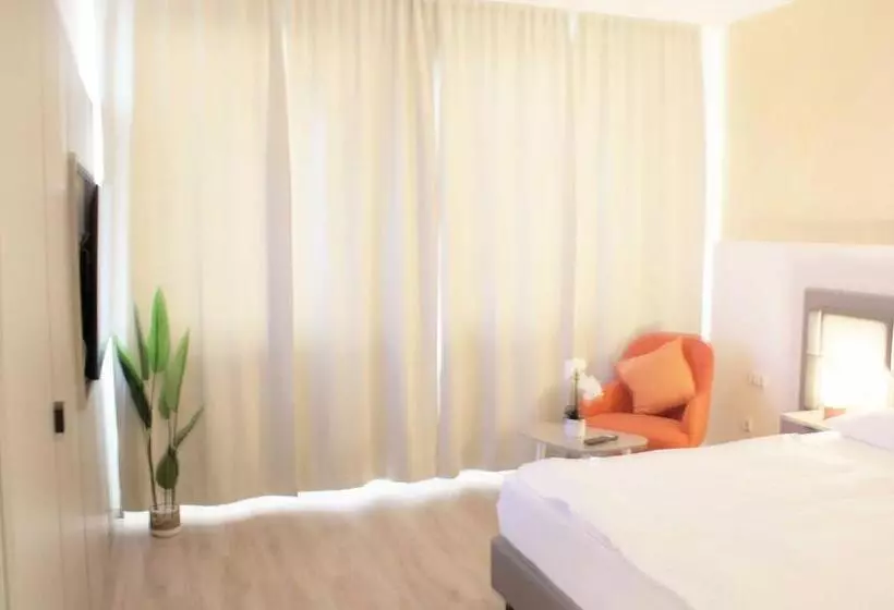 Habitació Deluxe, Isar City