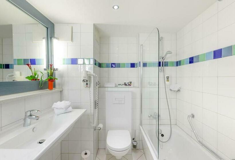 Номер Стандарт, Mercure Hotel München Süd Messe