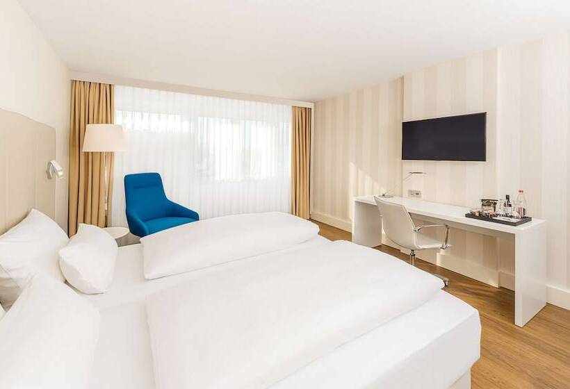 Номер Deluxe, NH Erlangen