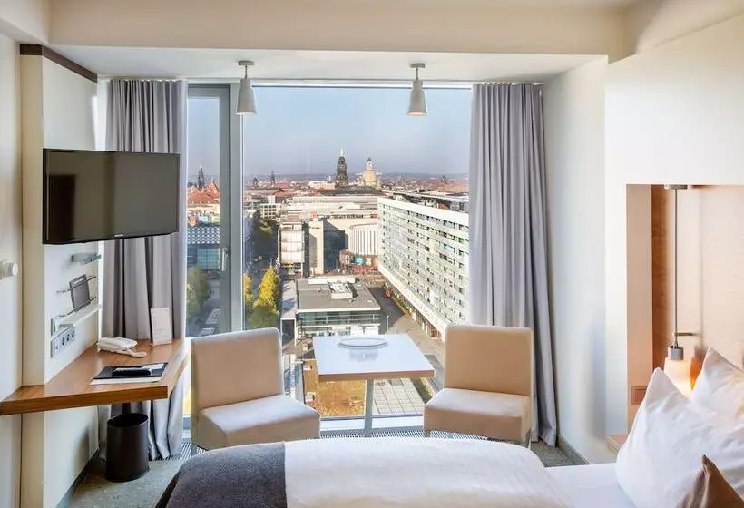 シティビューのデラックスルーム, Barceló Dresden Newa