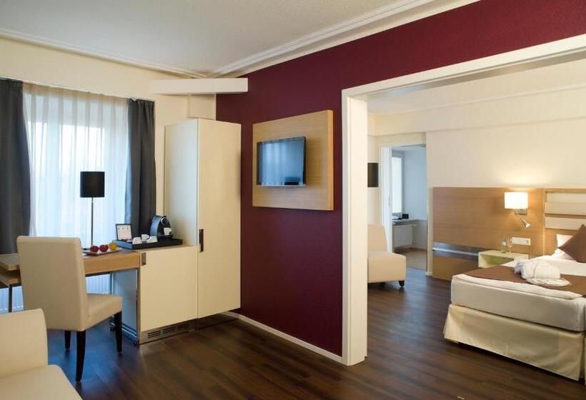 패밀리 룸, Goldener Knopf