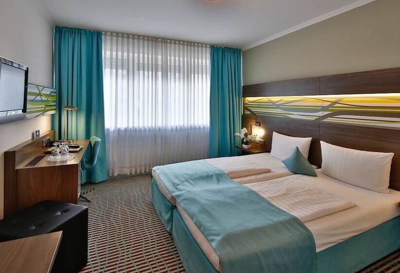 اتاق لوکس, Wallis