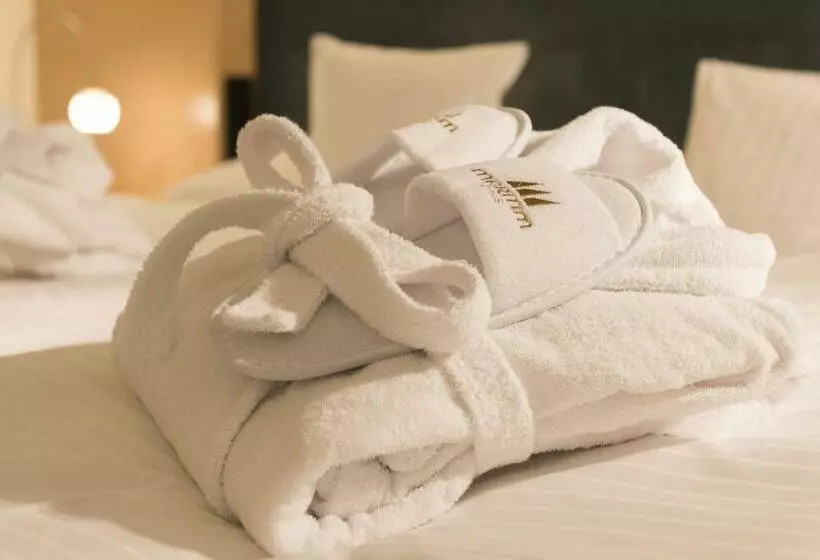 Suite, Maritim Proarte Hotel Berlin