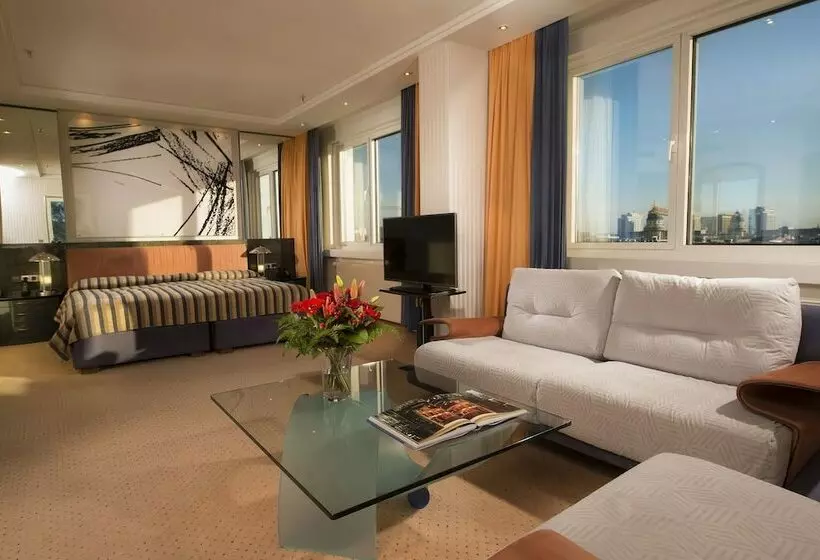 Suite, Maritim Proarte Hotel Berlin