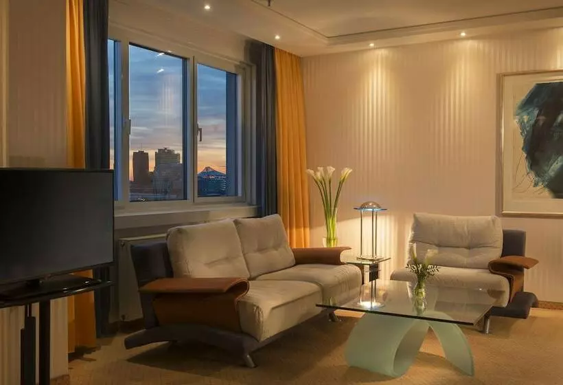 Suite, Maritim Proarte Hotel Berlin
